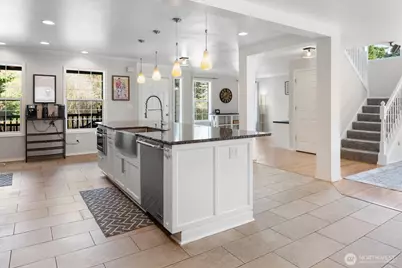 17018 45th Street E, Lake Tapps, WA 98391 - Photo 8