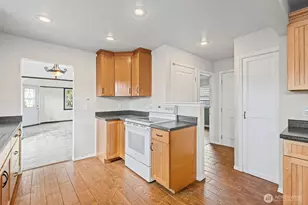 240 S 59th St, Tacoma, WA 98408 - Photo 18