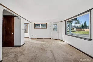 240 S 59th St, Tacoma, WA 98408 - Photo 6