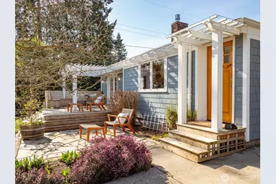 18029 Wallingford Avenue N, Shoreline, WA 98133 - Photo 4