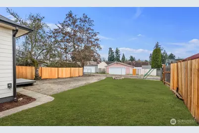 1426 S 56th Street, Tacoma, WA 98408 - Photo 32