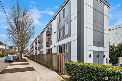 3661 Phinney Avenue N #109, Seattle, WA 98103 - Photo 24