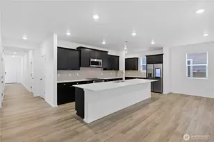 20440 Myrtle Pl E, Bonney Lake, WA 98391 - Photo 2