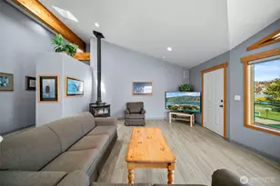 105 Chelan View Dr, Manson, WA 98831 - Photo 10