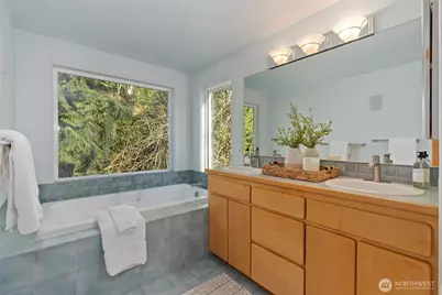 1033 W Mukilteo Boulevard, Everett, WA 98203 - Photo 30