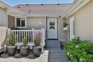 424 Island View Ln, Langley, WA 98260 - Photo 8