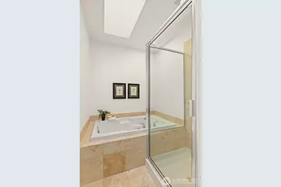 3040 Humes Place W, Seattle, WA 98119 - Photo 24