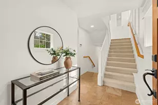3040 Humes Pl W, Seattle, WA 98119 - Photo 4