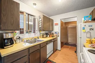 13215 35th Ave NE, Seattle, WA 98125 - Photo 12