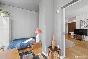 121 Stewart St, Seattle, WA 98101 - Photo 16