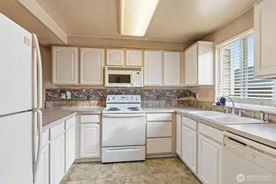 13216 NE Salmon Creek Avenue #B3, Vancouver, WA 98686 - Photo 2