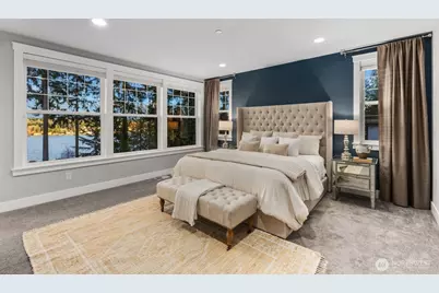 8411 NE 110th Place, Kirkland, WA 98034 - Photo 16