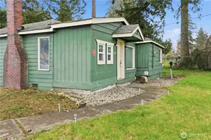 525 138 St E, Tacoma, WA 98445 - Photo 2