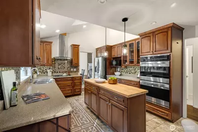 17830 66th Place W, Lynnwood, WA 98037 - Photo 8