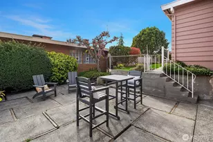 2530 26th Ave W, Seattle, WA 98199 - Photo 28