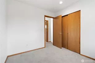 4108 NE 7th St, Renton, WA 98059 - Photo 24