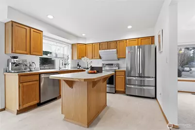 4108 NE 7th Street, Renton, WA 98059 - Photo 8