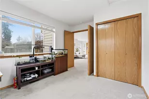 4108 NE 7th St, Renton, WA 98059 - Photo 16