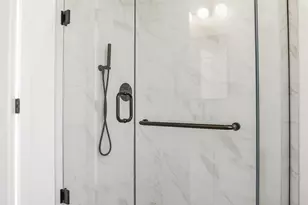 3448 B NW 65th St, Seattle, WA 98117 - Photo 24