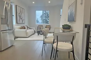 3448 B NW 65th St, Seattle, WA 98117 - Photo 4