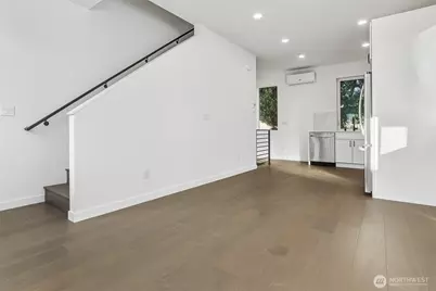 3448 B NW 65th Street, Seattle, WA 98117 - Photo 4