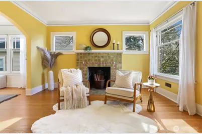 7026 5th Avenue NW, Seattle, WA 98117 - Photo 4