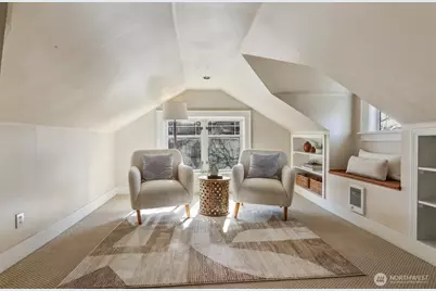 7026 5th Avenue NW, Seattle, WA 98117 - Photo 26