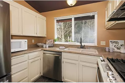 445 Mitchell Drive, Coupeville, WA 98239 - Photo 14