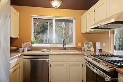 445 Mitchell Drive, Coupeville, WA 98239 - Photo 14