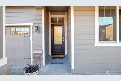 864 Sigrist Drive E, Enumclaw, WA 98022 - Photo 4