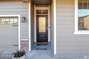 864 Sigrist Dr E, Enumclaw, WA 98022 - Photo 4