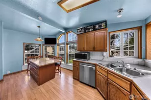 17329 Slow Ln, Mount Vernon, WA 98274 - Photo 8