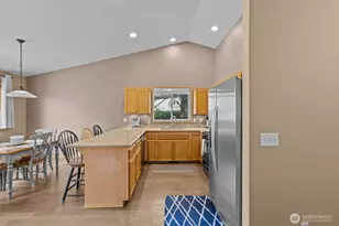 116 16th St NW, Puyallup, WA 98371 - Photo 12