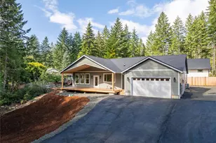 50 E Blackberry Ln, Union, WA 98592 - Photo 2