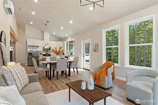 50 E Blackberry Ln, Union, WA 98592 - Photo 12