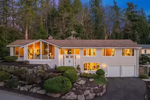 8413 SE 53rd Pl, Mercer Island, WA 98040 - Photo 1