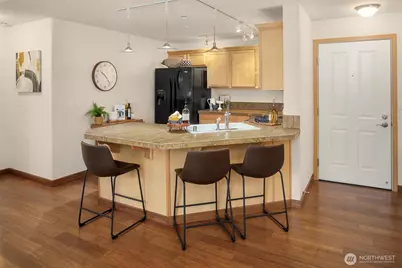 23940 NE 115th Lane #202, Redmond, WA 98053 - Photo 8