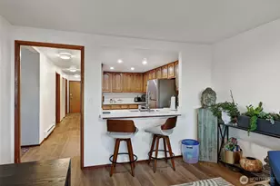 2440 Alki Ave SW, Seattle, WA 98116 - Photo 18