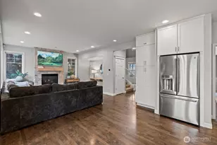 25424 NE 39th Way, Redmond, WA 98053 - Photo 12