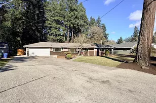 8401 112th St SW, Lakewood, WA 98498 - Photo 2