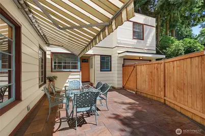 311 19th Avenue SE, Olympia, WA 98501 - Photo 2