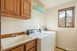 21803 Oak Way, Brier, WA 98036 - Photo 18