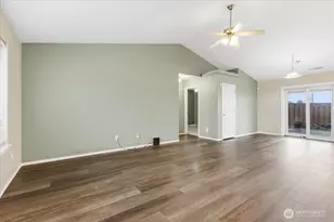 1101 W Luta St, Moses Lake, WA 98837 - Photo 2