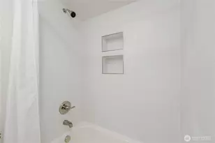 10794 Halloran Rd, Bow, WA 98232 - Photo 32