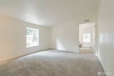 10794 Halloran Road, Bow, WA 98232 - Photo 18