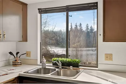 19809 Ashworth Avenue N, Shoreline, WA 98133 - Photo 12