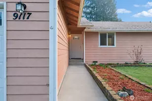 9117 58th Dr NE, Marysville, WA 98270 - Photo 2