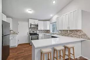 9117 58th Dr NE, Marysville, WA 98270 - Photo 6