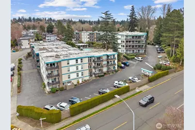 550 Elm Way #308, Edmonds, WA 98020 - Photo 2