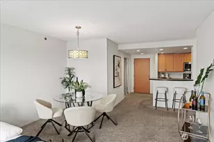 121 Vine St, Seattle, WA 98121 - Photo 20